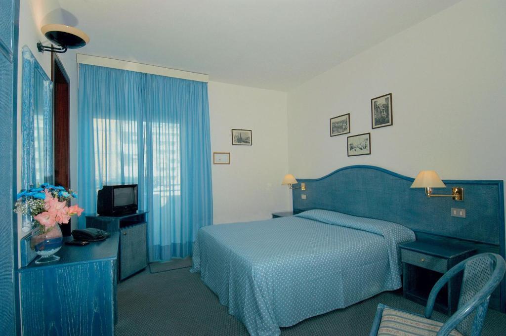 Hotel Beny Лидо-ди-Езоло Номер фото