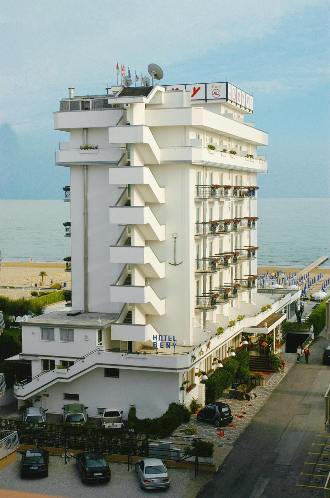 Hotel Beny Лидо-ди-Езоло Экстерьер фото